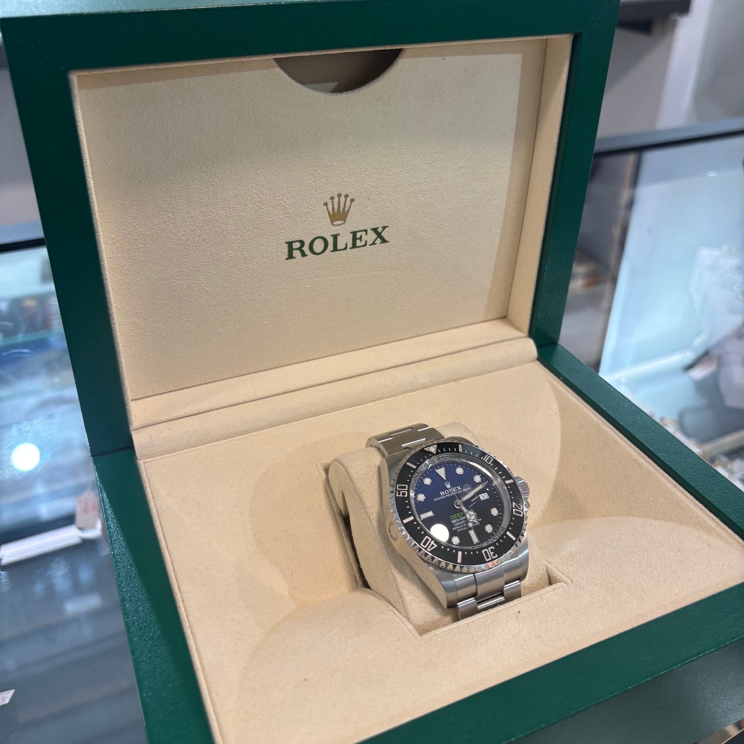 Rolex Sea-Dweller 126660