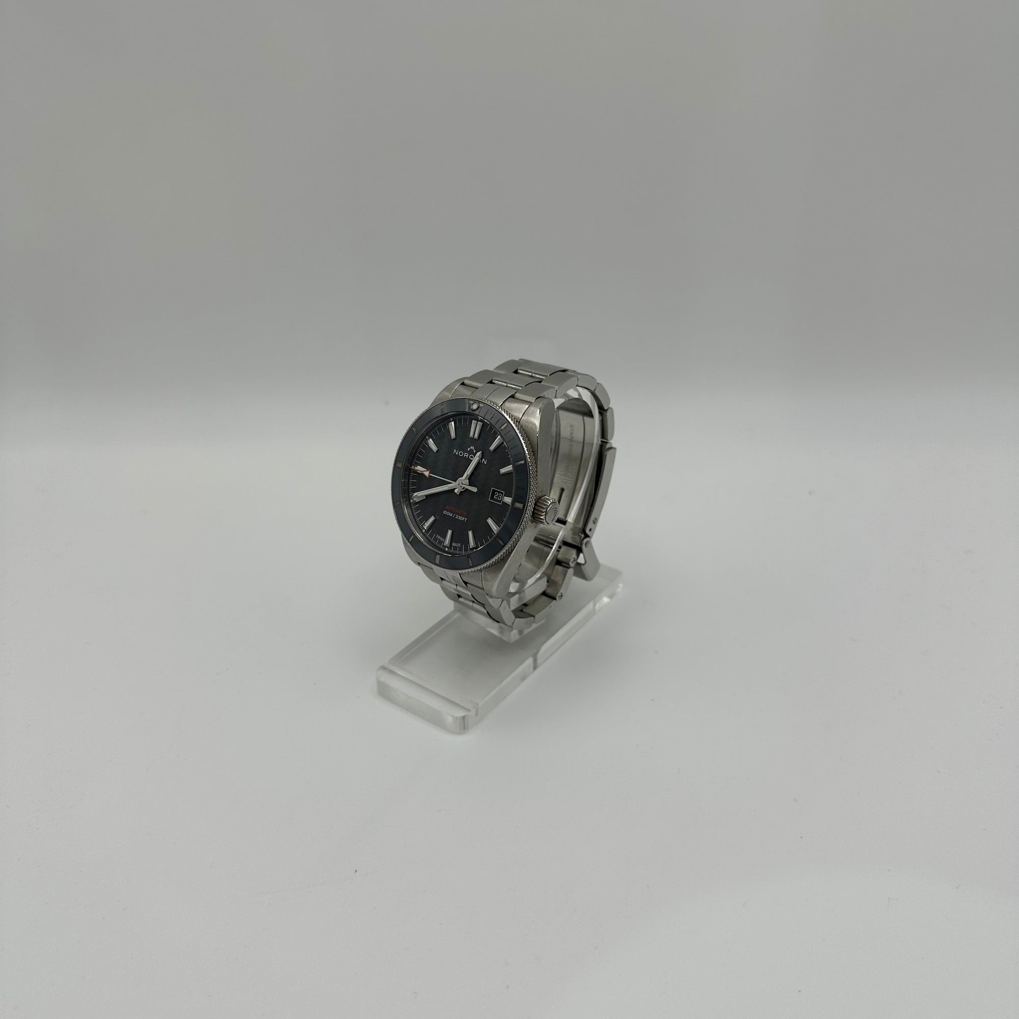 Montre Norquain Advent